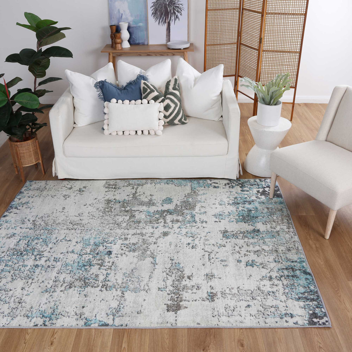 Akkad Blue Washable Rug The Rug Collective