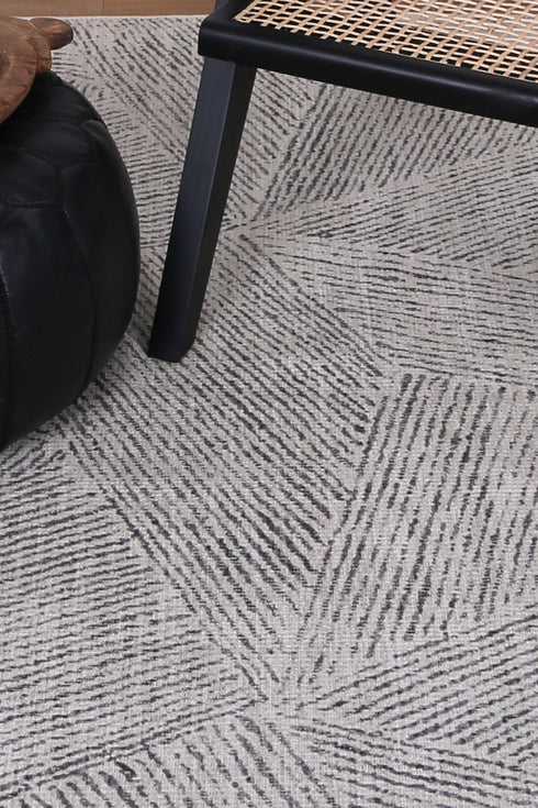 Alpine Monochrome Washable Rug