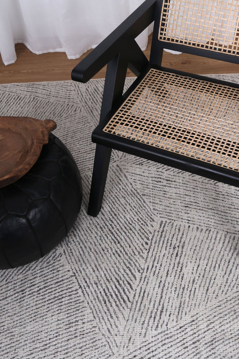 Alpine Monochrome Washable Rug