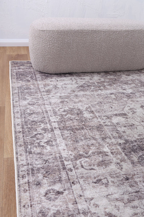 Chateau Ash Rug